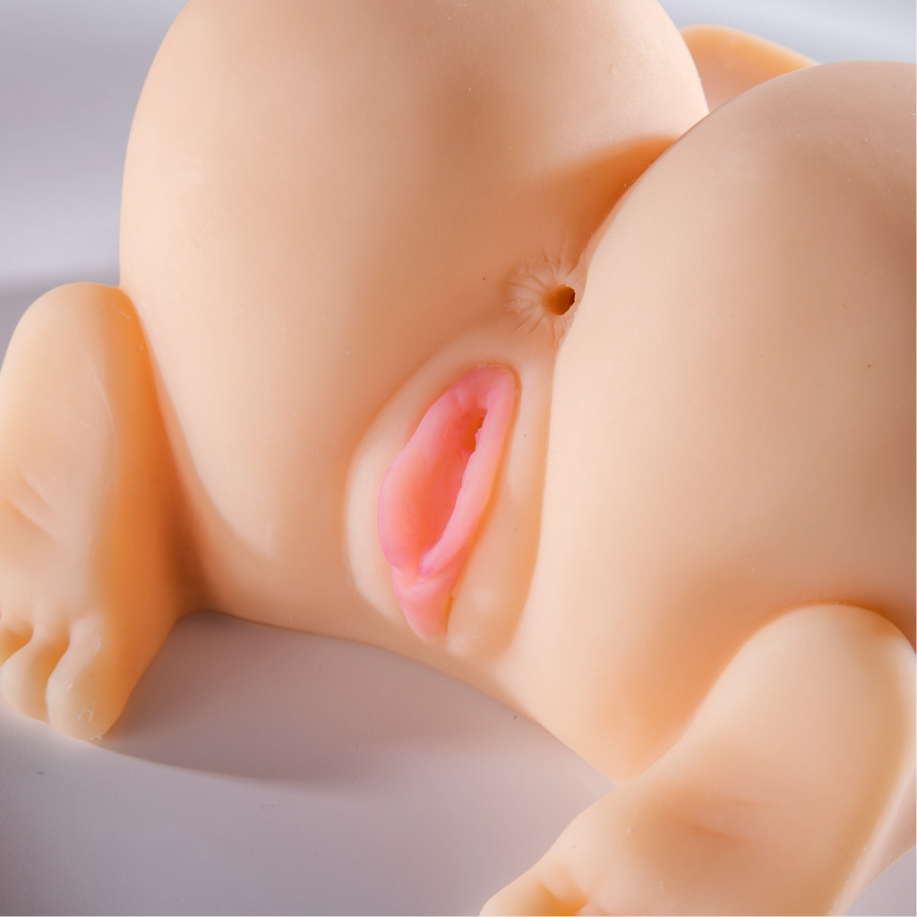 Gina Big Ass & Pussy Torso - Savageme Dolls