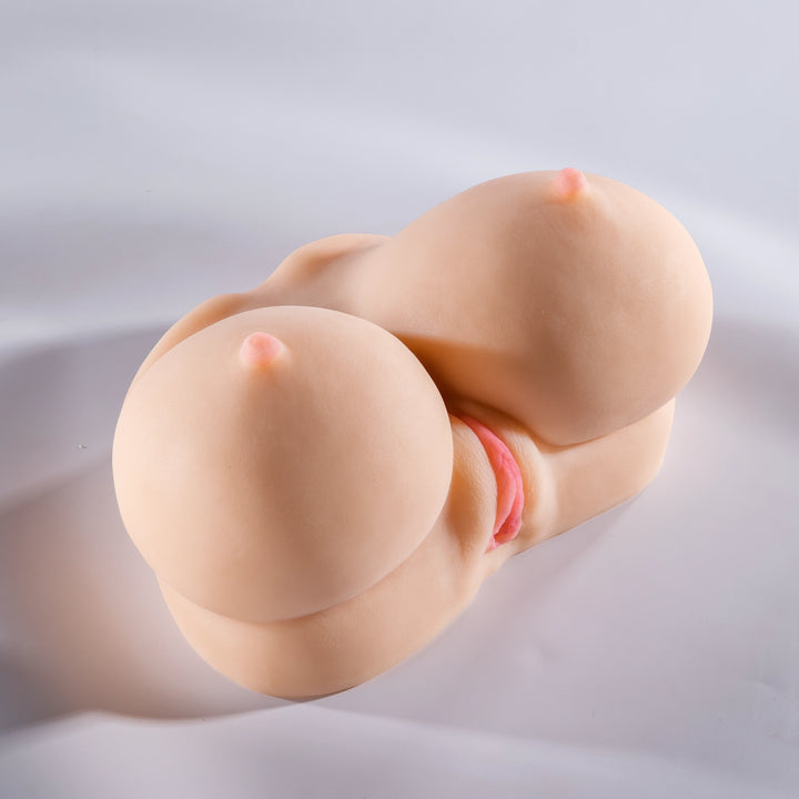 Maddie Big Tits &amp; Pussy Torso - Savageme Dolls