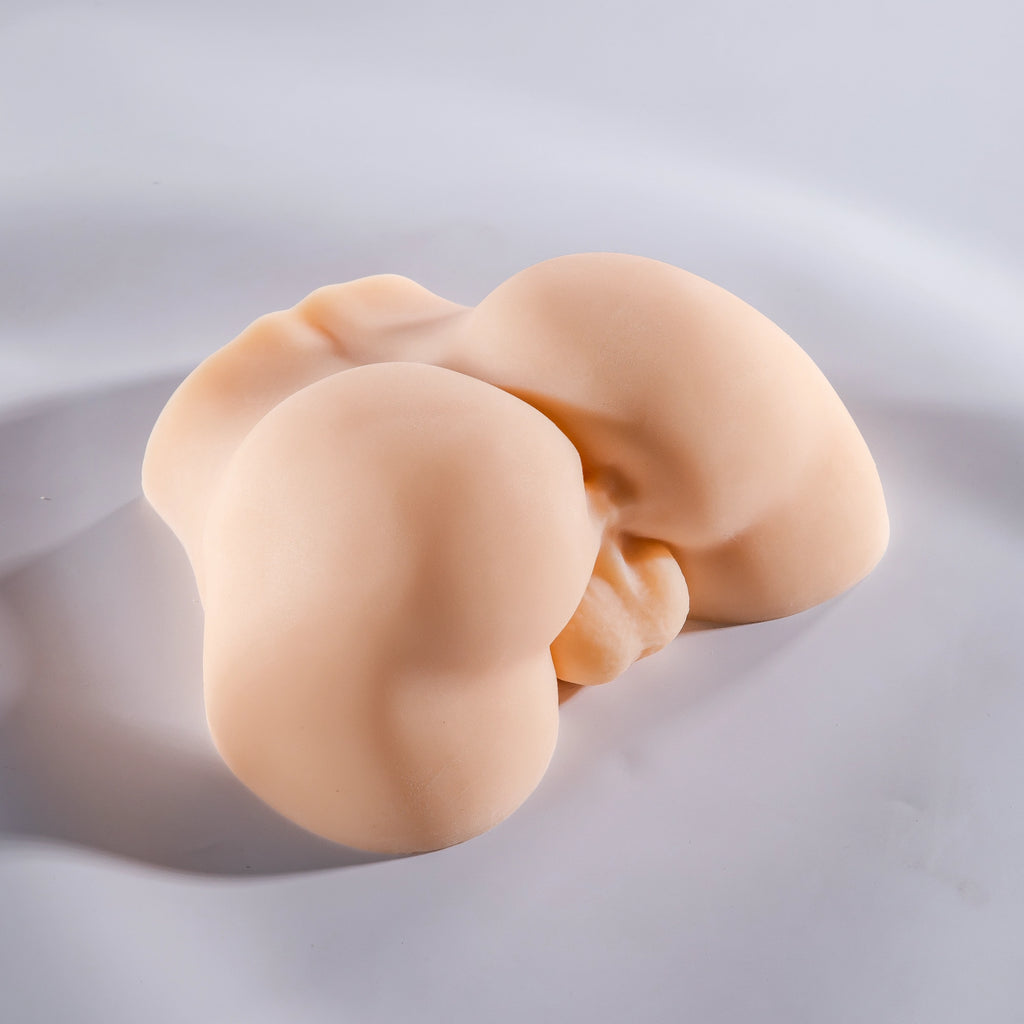 Nika Male Ass & Balls Torso - Savageme Dolls